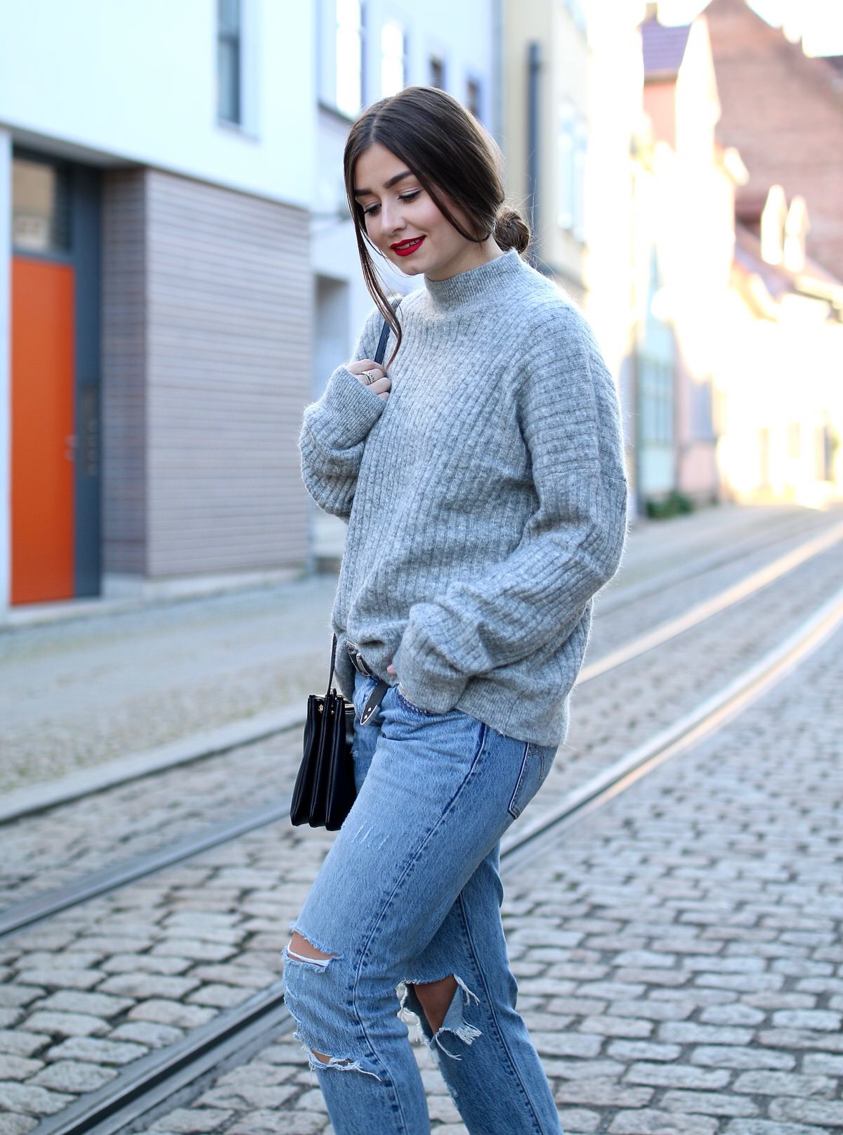 H&M Strickpullover Mohair, Acne Studios Ankle Boots Jensen, Celine Trio Bag, Levi`s 501 CT, Pandora