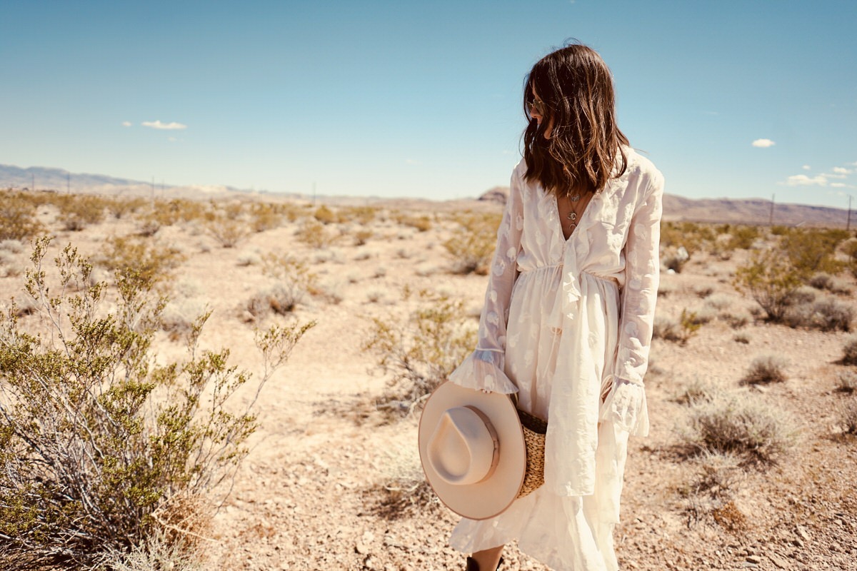 Outfit, Wüste Las Vegas, Maxi Kleid, Boho Kleid, Balenciaga Ceinture Boots, Lack of Color Hut, Ray Ban Sonnenbrille