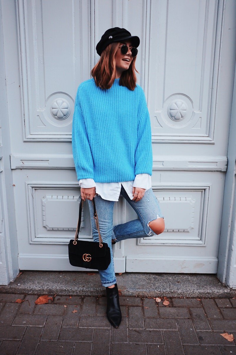 Mango Oversize Pullover, Acne Studios Boots, Levis Jeans, Gucci Marmont, Baker Boy Mütze, Streetstyle, Herbst Look